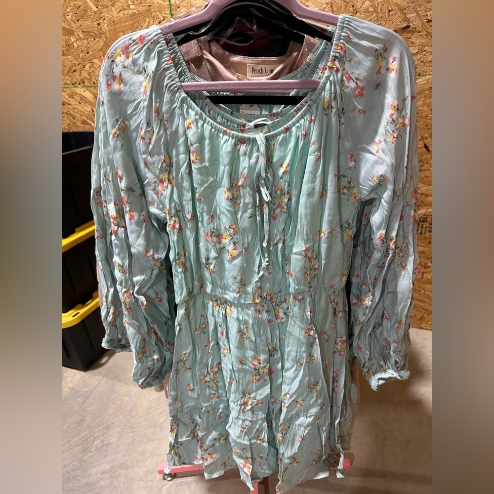 Teal Blue/Green With Tie at the top